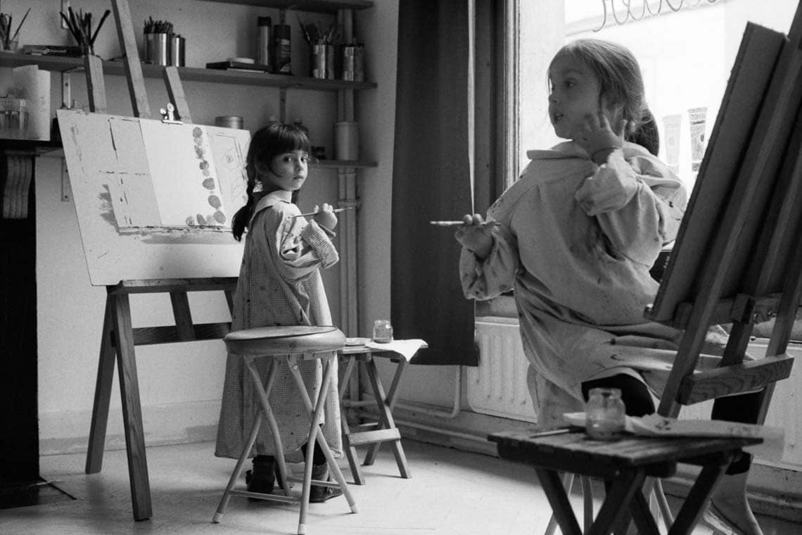Photographe à Bruxelles, David Sdika photographie les enfants en noir et blanc